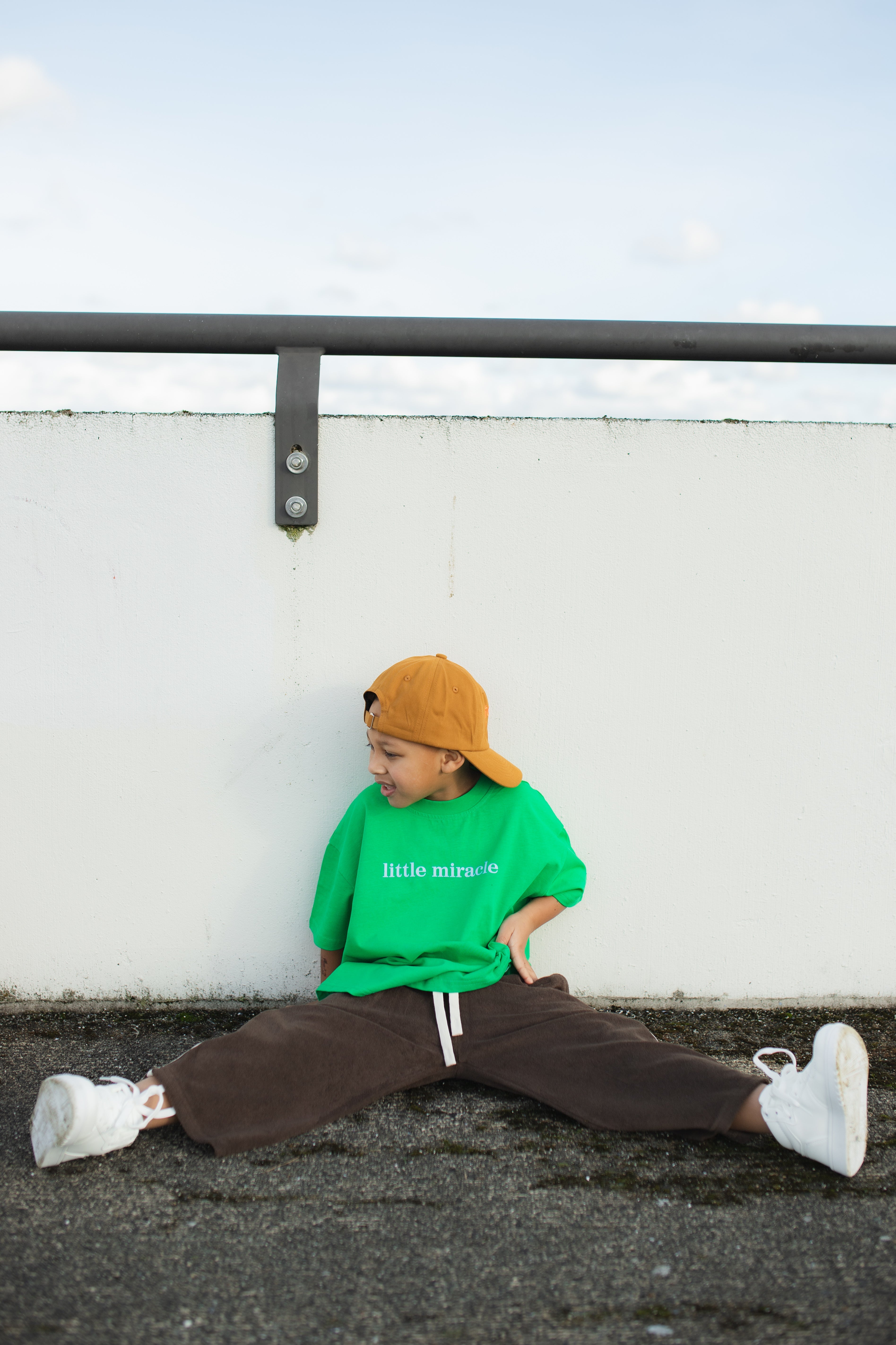 LITTLE MIRACLE TEE