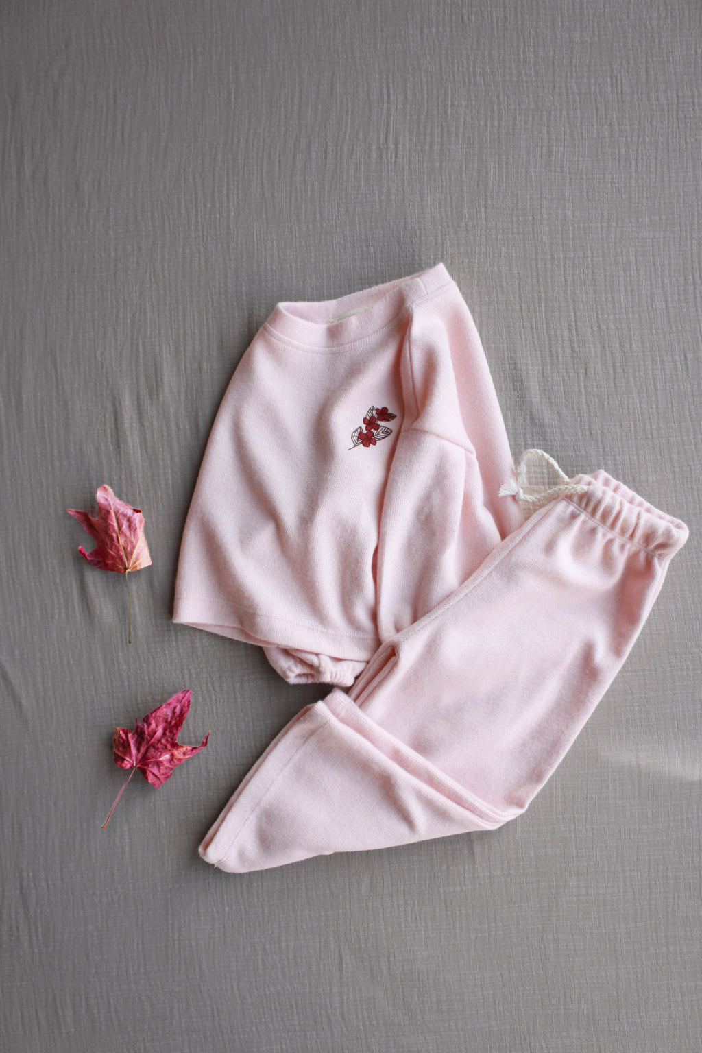 Soft Petal Lounge Set