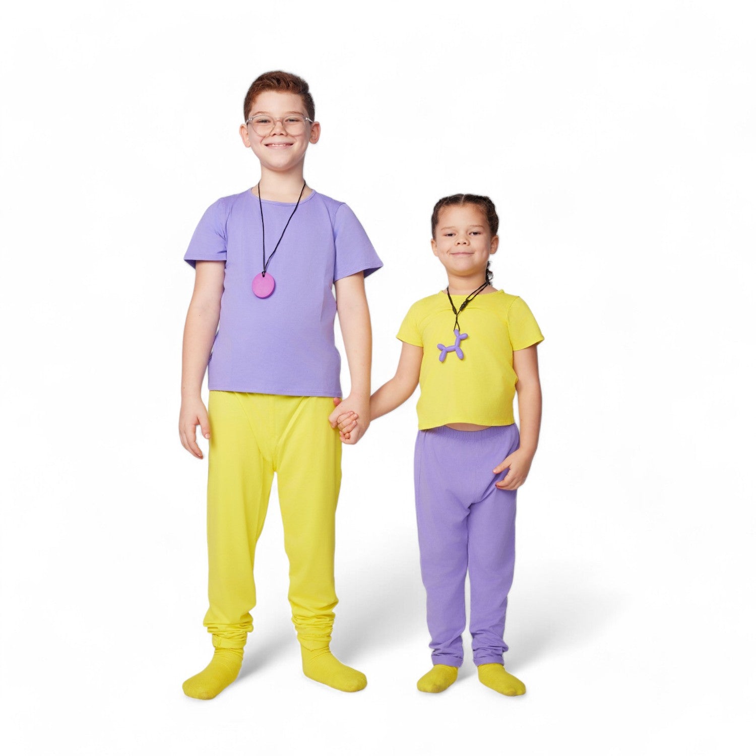 The Everyday Sensory Friendly Peri Tee w Chewy Necklace